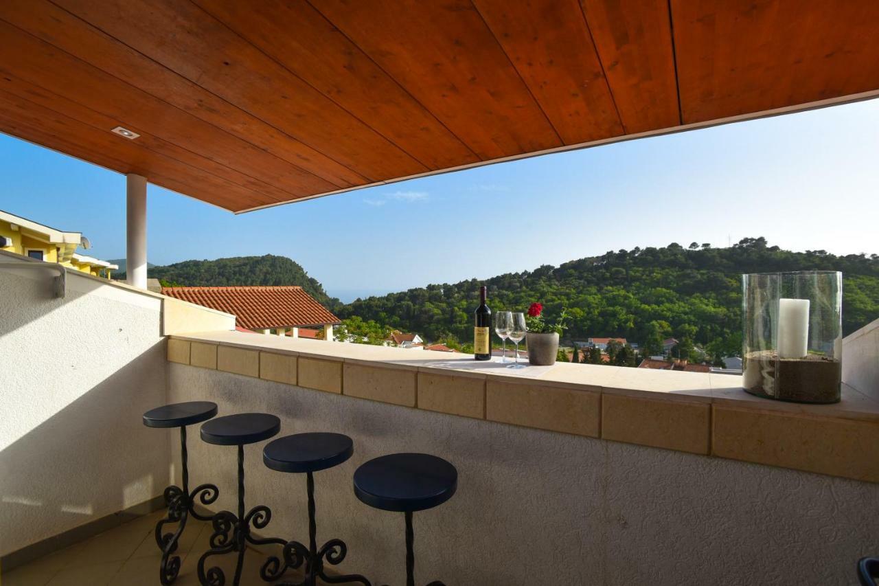 Guest House Jedro Petrovac Екстериор снимка